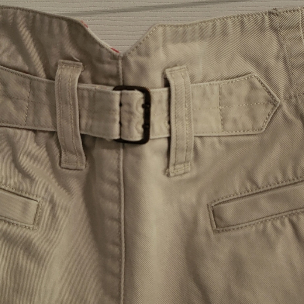 Tommy Hilfiger Tan Buckle Back Shorts Classic Style